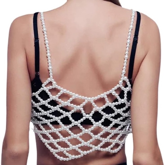BRAND NEW URBAN OUTFITTERS White Embellished Crop Camisole By Urban Outfitters! - Picture 3 of 6